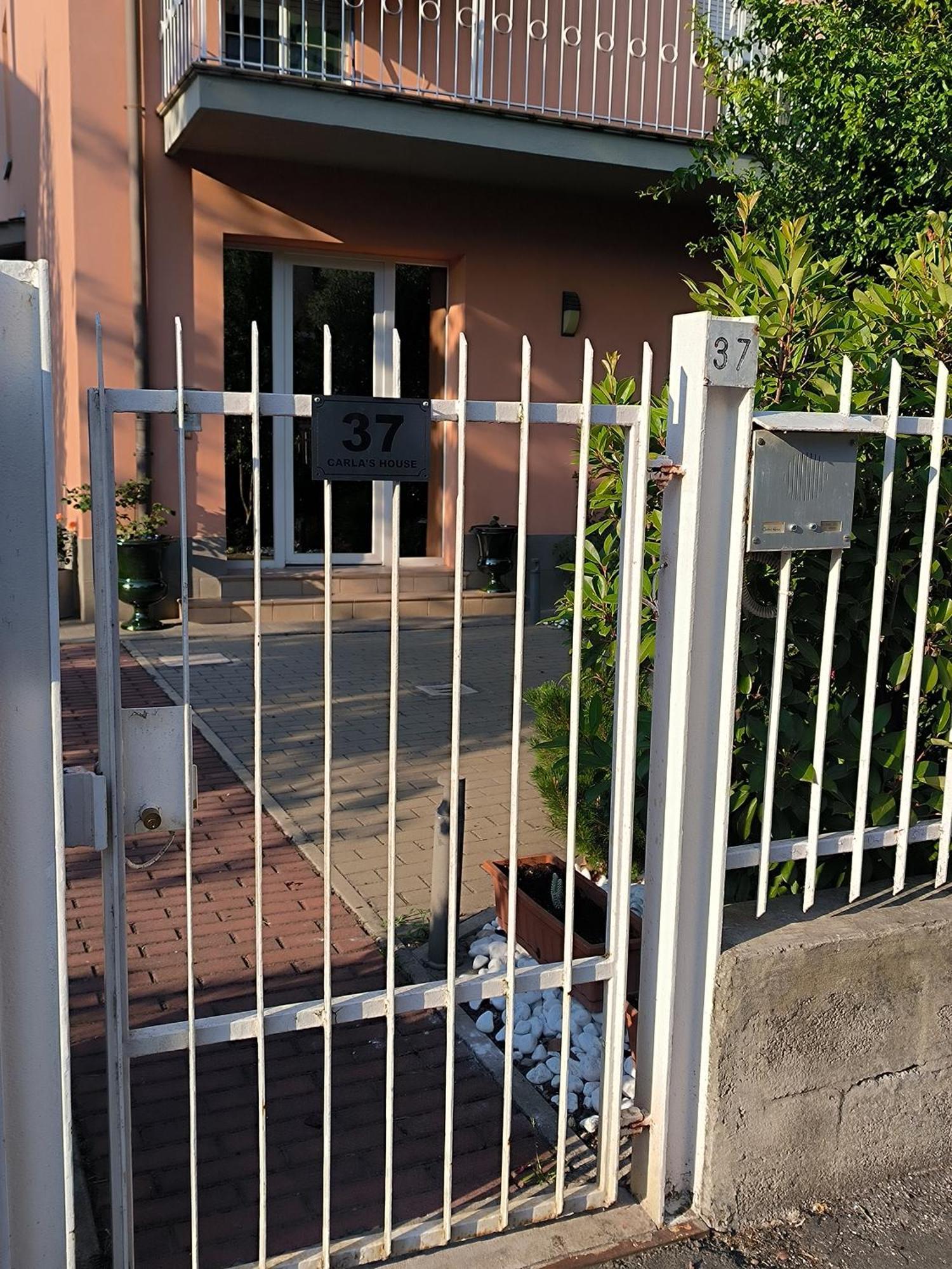 Ferienwohnung Carla' S House Anzola dell'Emilia Exterior foto